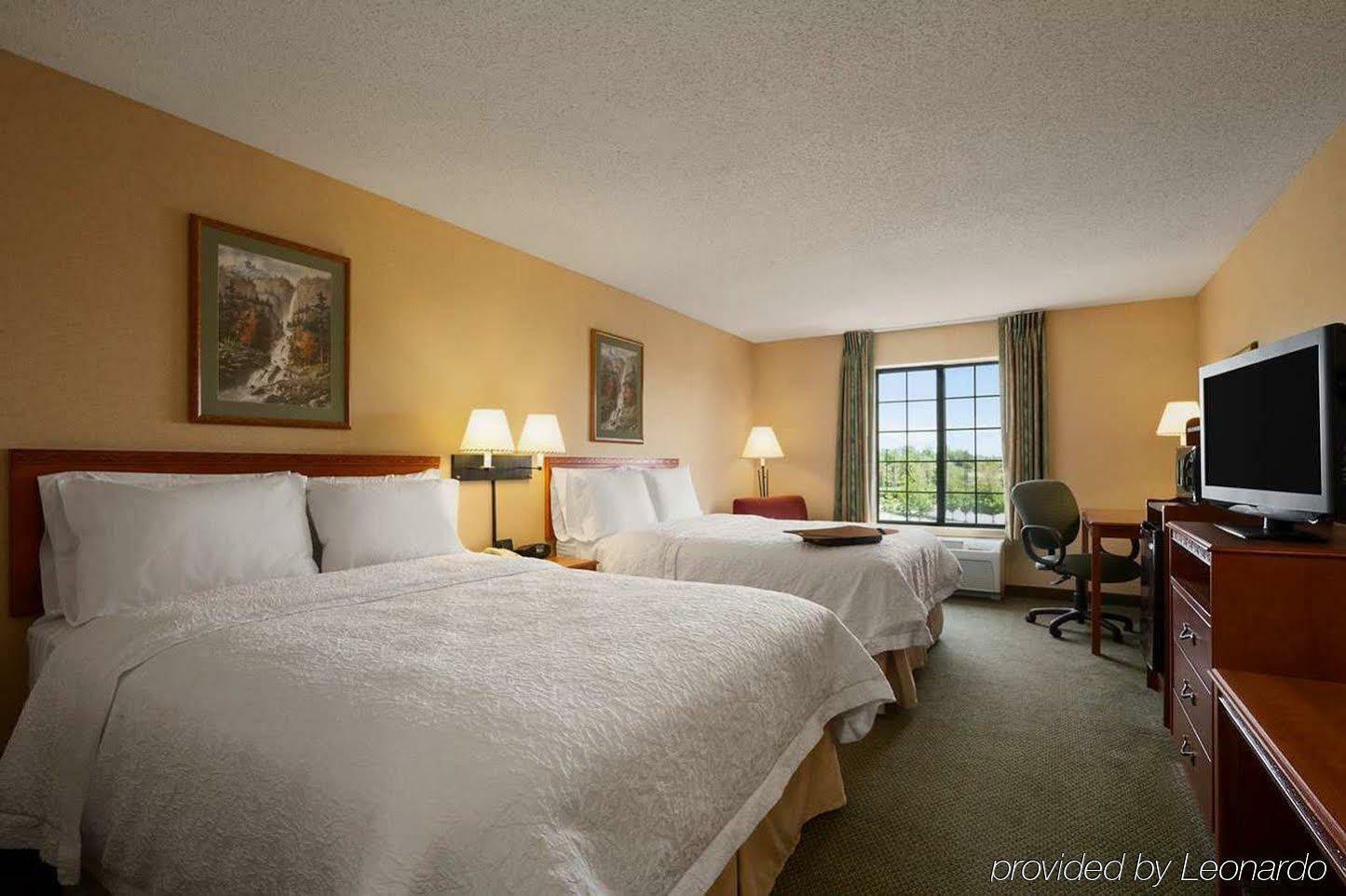 Hampton Inn Kansas City The Legends Rum bild